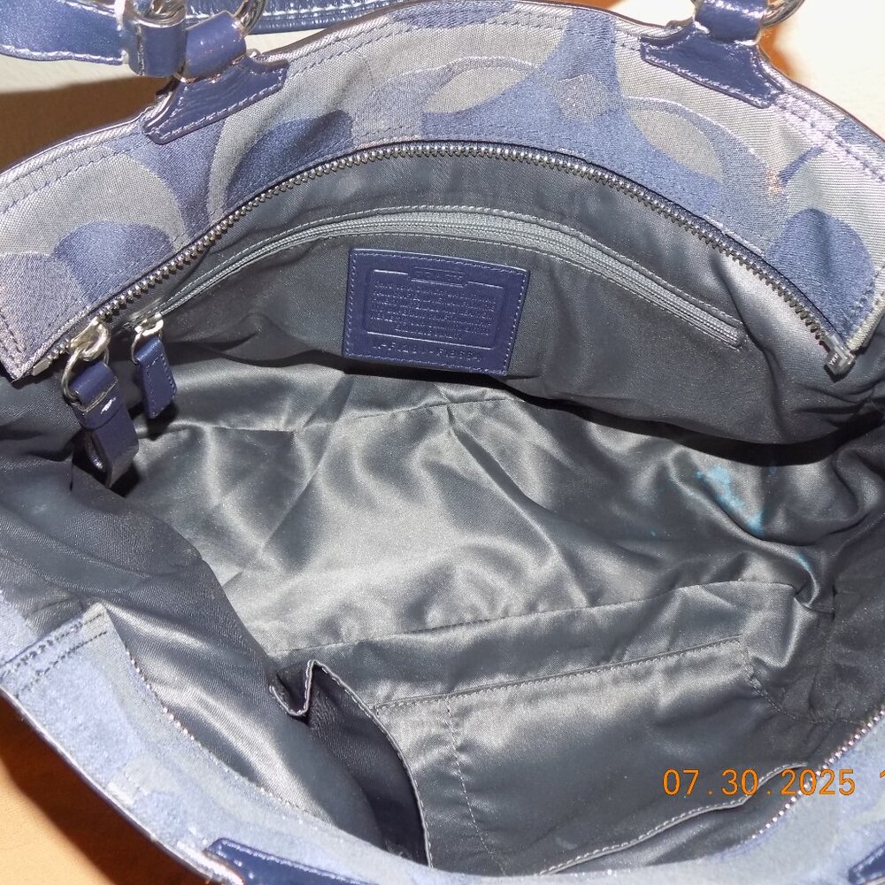 Coach Gallery Optic Signature Metallic Blue Silver Tote 19664 - Picture 6 of 8